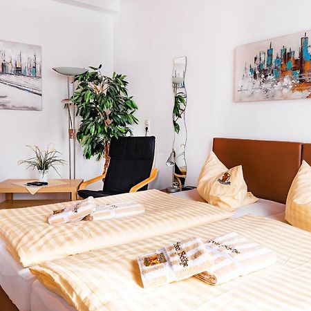Hotel Schuetze Superior Hürth Eksteriør bilde